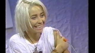 Wendy JamesTransvision VampInterview 1989 [upl. by Handal]