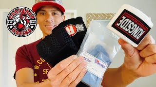 How to Choose Boxing MMA Handwraps WHAT ARE THE BEST HANDWRAPS [upl. by Zoarah]