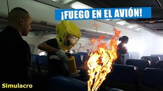 ¿QUÉ HACER SI HAY FUEGO EN LA CABINA DE UN AVIÓN La seguridad Tripulante Cabina de Pasajeros AAA [upl. by Garcia]