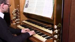 Elizabethan Serenade performed by Andrew Mariotti [upl. by Carolus]