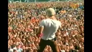 Enrique Iglesias  Escape live  Party In The Park 2002 [upl. by Neellek]