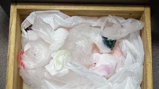 レジ袋収納ワザ ティッシュ箱を使ったスーパーのビニール袋収納ワザ【便利ライフハック】How to store Plastic Bags in Tissue Box [upl. by Nonnarb]