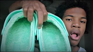 How to Clean Fuzzy Crocs ampamp Restore Fur  Classic Clogs Cleaning [upl. by Raffarty465]