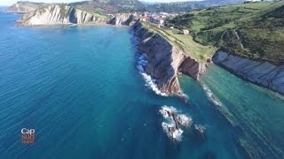 Aprendiendo a pescar y cocinar el pulpo en Zumaia [upl. by Lehcer385]