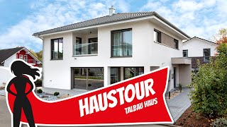 Haustour Moderne Stadtvilla mit tollem Grundriss von Talbau Haus  Hausbau Helden [upl. by Aihsetan979]