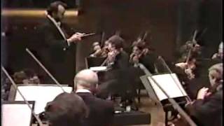 Itzhak Perlman plays Mendelssohn Violin Concerto finale [upl. by Yrdnal]