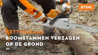 Boomstammen verzagen op de grond  STIHL Kettingzagen [upl. by Brezin]