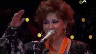 Warda Jazairia  Mawazine 2009  batwannis bik  وردة الجزائرية  بتونس بيك [upl. by Innos]