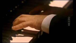 Beethoven Sonata N° 06 Daniel Barenboim [upl. by Nymsaj]