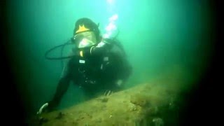 Exploring the Sunken USS Arizona [upl. by Aredna879]