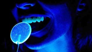 How Black Lights Work  In 60 Seconds [upl. by Jeggar294]